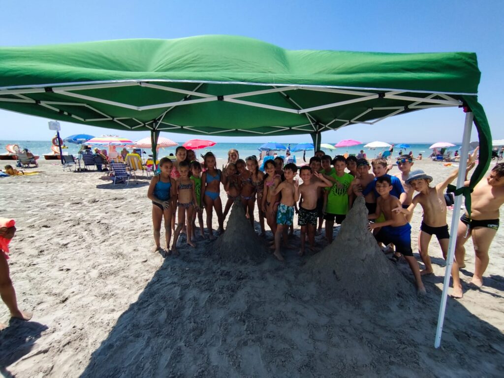 Te gustaría formar parte de la Escuela de Verano de Polanens?